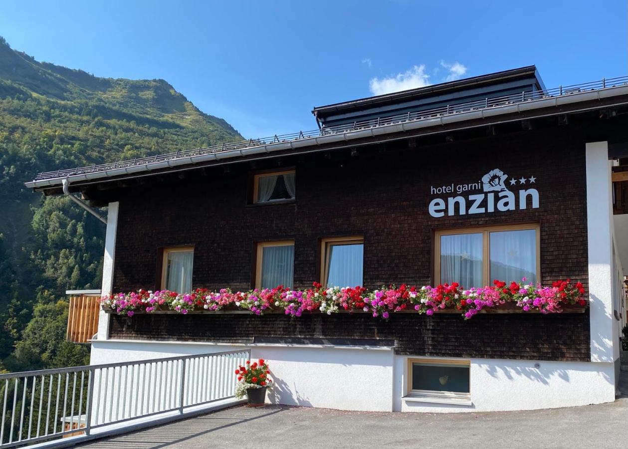 Hotel Garni Enzian Дамюльс Екстер'єр фото