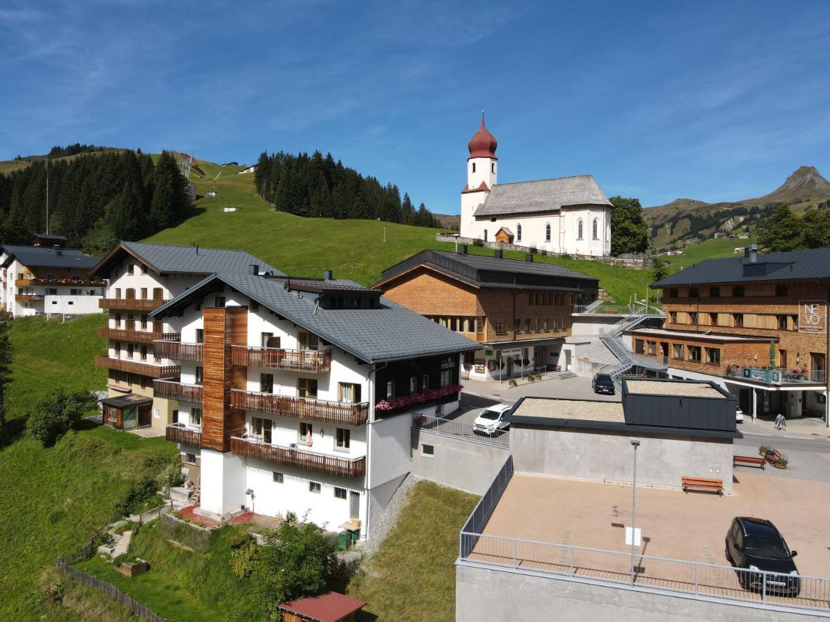 Hotel Garni Enzian Дамюльс Екстер'єр фото