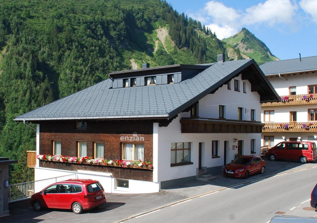 Hotel Garni Enzian Дамюльс Екстер'єр фото